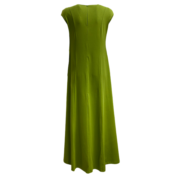 Abito con spilla fiore